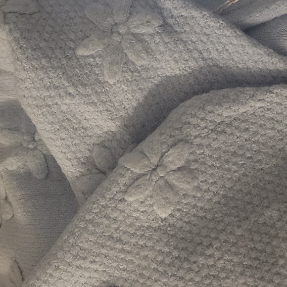 Jessica Simpson Blue long sleeve sweater NWT - Picture 6 of 7